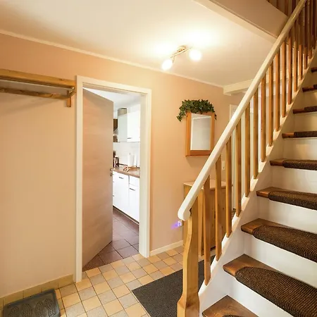 בית נופש Ferienhaus Chiara *